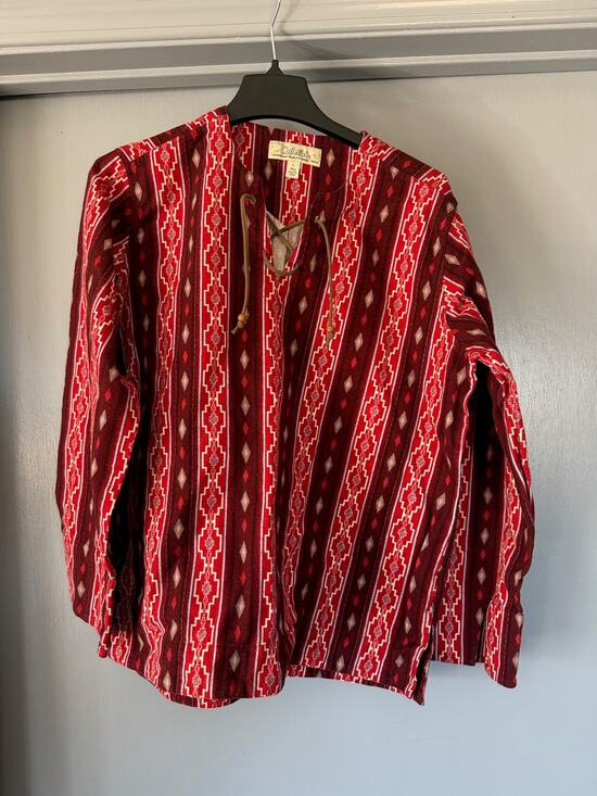 Cabela's Tops - Cabela's Women's Red Western Aztec Laced V-Neck Pullover Top sz L Long Sleeves